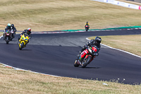 brands-hatch-photographs;brands-no-limits-trackday;cadwell-trackday-photographs;enduro-digital-images;event-digital-images;eventdigitalimages;no-limits-trackdays;peter-wileman-photography;racing-digital-images;trackday-digital-images;trackday-photos